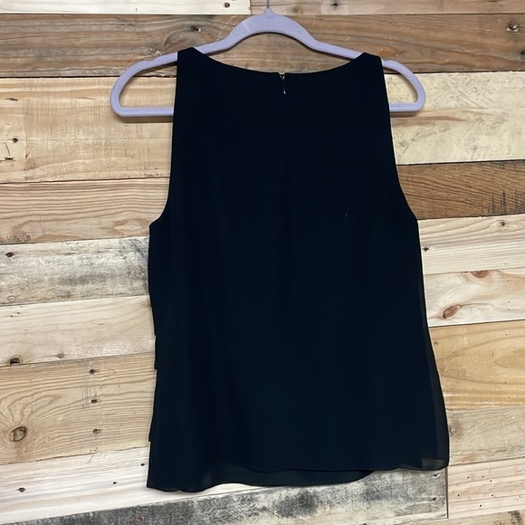 Banana Republic size small/medium black tiered sleeveless blouse - Picture 6 of 6